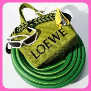 1.30 LOEWE
