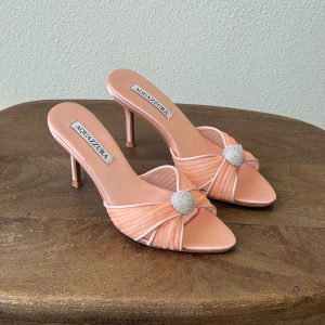 AQUAZZURA
