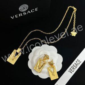VERSACE