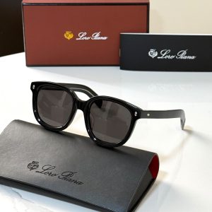 LORO PIANA