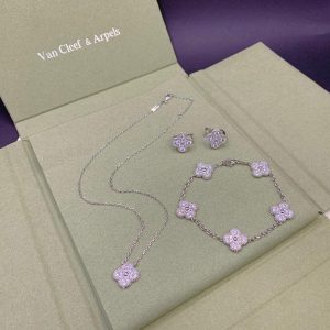 VAN CLEEF