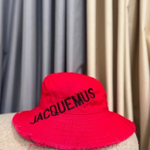 JACQUEMUS